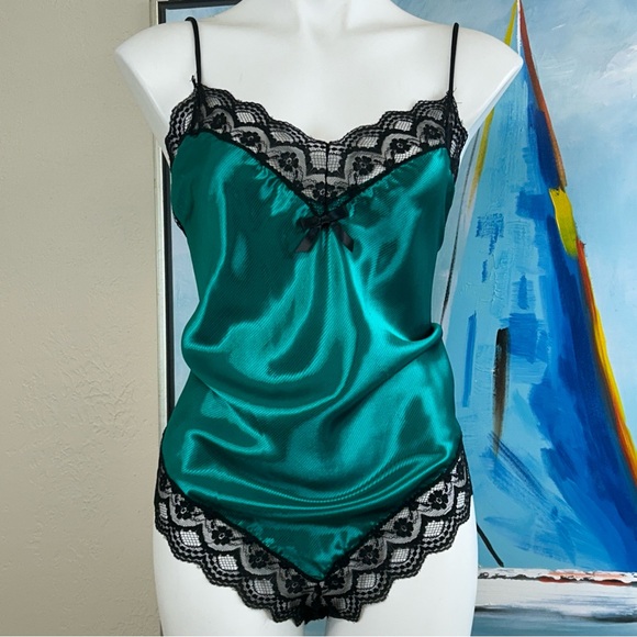 Vintage 1990s Lady Cameo Teddy lingerie size 1X Made in USA - Picture 2 of 8